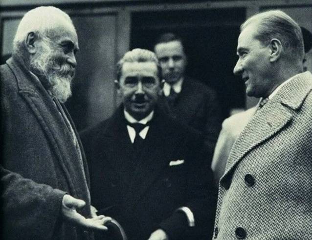 Atatürk'ün yaktığı meşale 106 yıldır sönmedi, sönmeyecek! 19 Mayıs Gençlik ve Spor Bayramı kutlu olsun 1